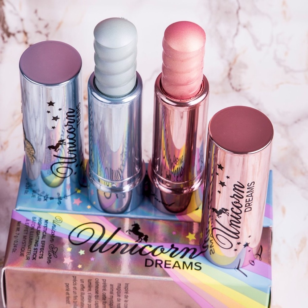 🦄NEW Too Faced UNICORN HORN HIGHLIGHTING STICK - Picture 4 of 7